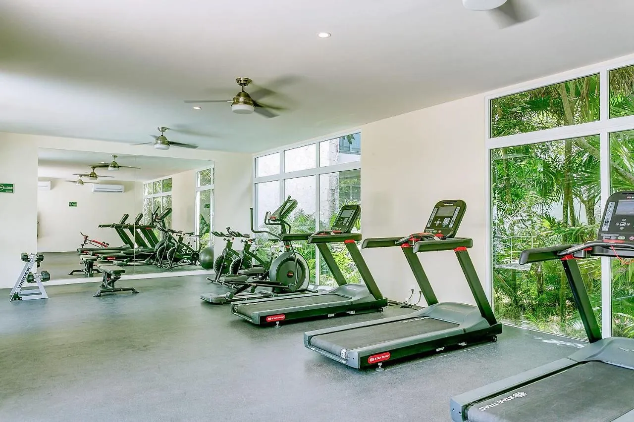 Santamar By Tao Beach Condos With Pool & Walk To Ocean أكومال 0*,  المكسيك