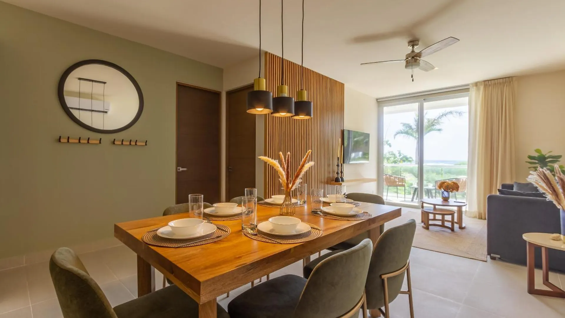 Santamar By Tao Beach Condos With Pool & Walk To Ocean أكومال شقة