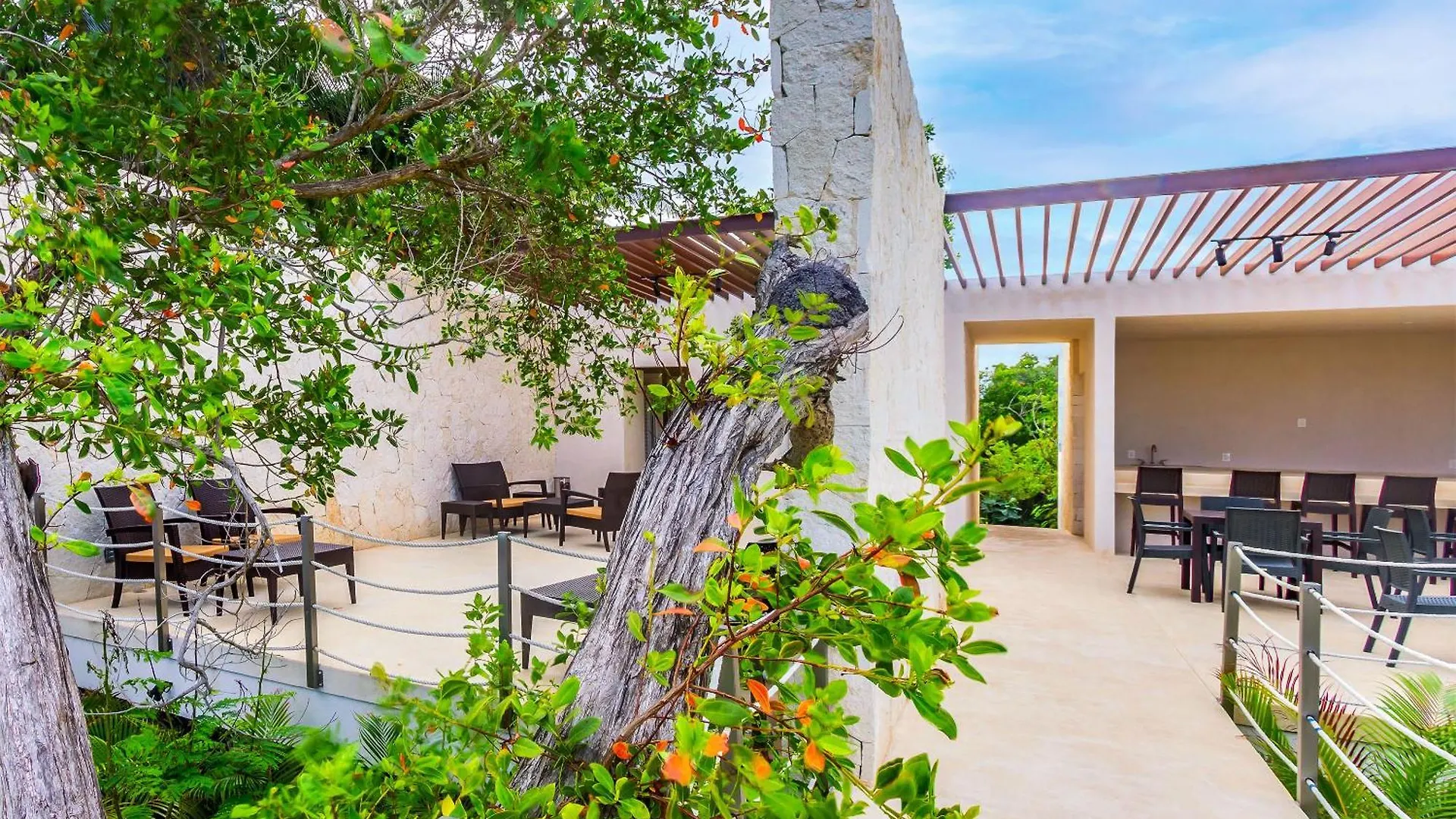 Santamar By Tao Beach Condos With Pool & Walk To Ocean أكومال المكسيك