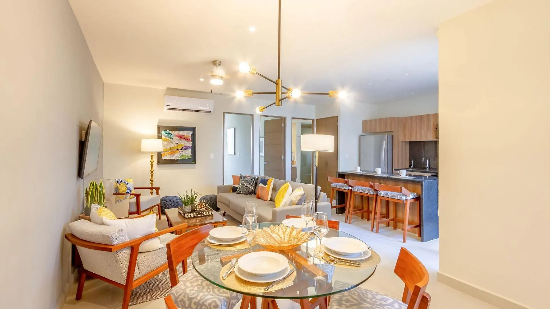 شقة Santamar By Tao Beach Condos With Pool & Walk To Ocean أكومال المكسيك
