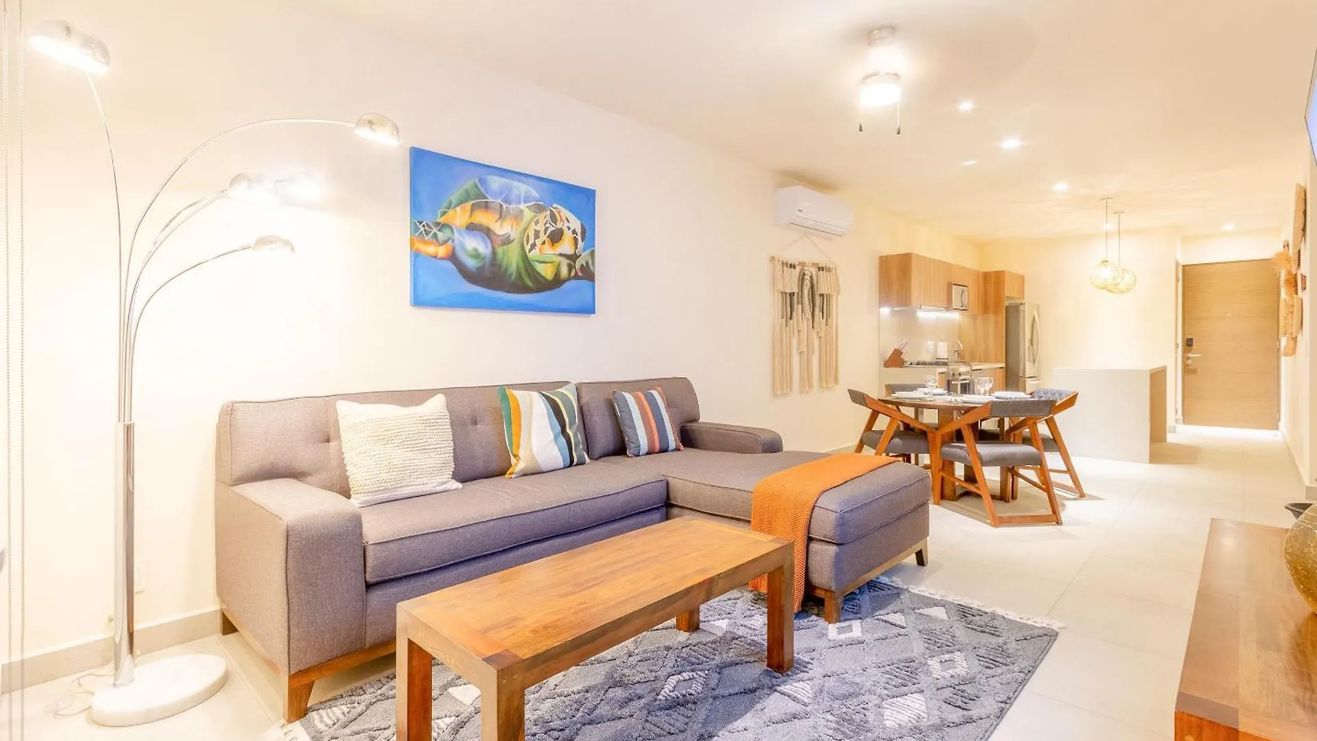 Santamar By Tao Beach Condos With Pool & Walk To Ocean أكومال